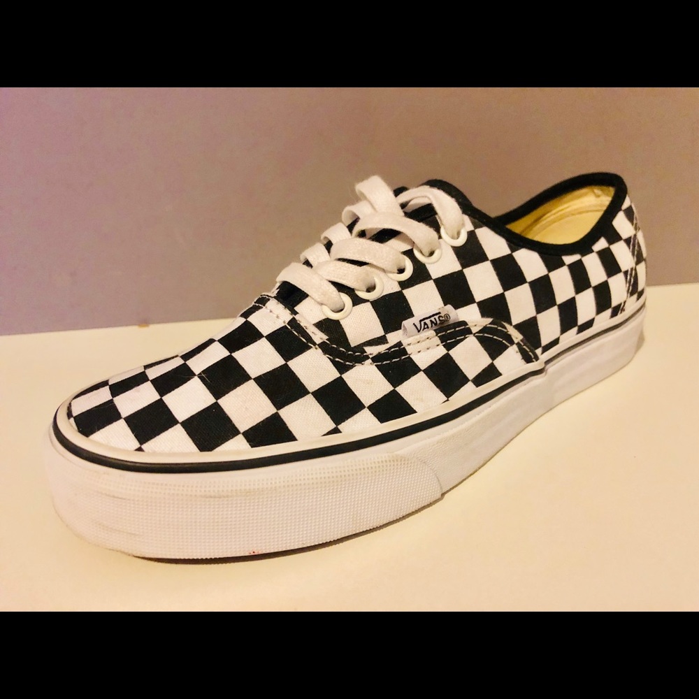 Vans - Black & White